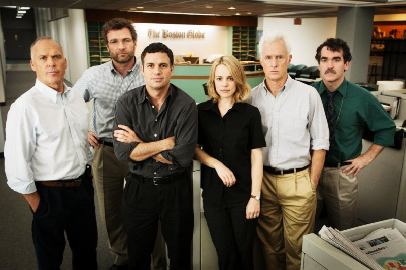 SPOTLIGHT, from left: Michael Keaton, Liev Schreiber, Mark Ruffalo, Rachel McAdams, John Slattery, Brian d