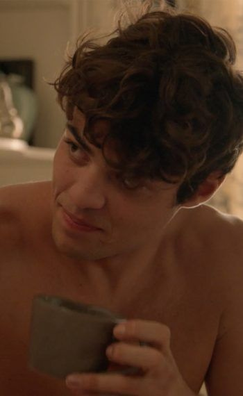 NOAH CENTINEO