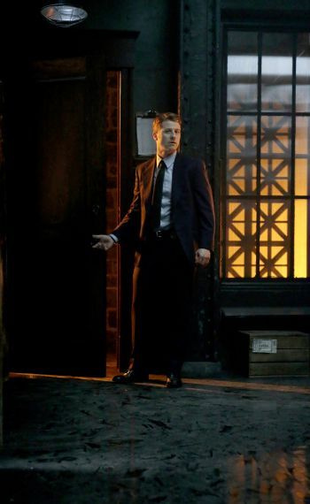 Gotham-501_SCN25-27-30_GR0013_f