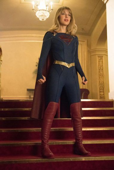 Gli eroi di Supergirl sembrano pronti per una lotta nella Premiere della stagione 5 (FOTO)