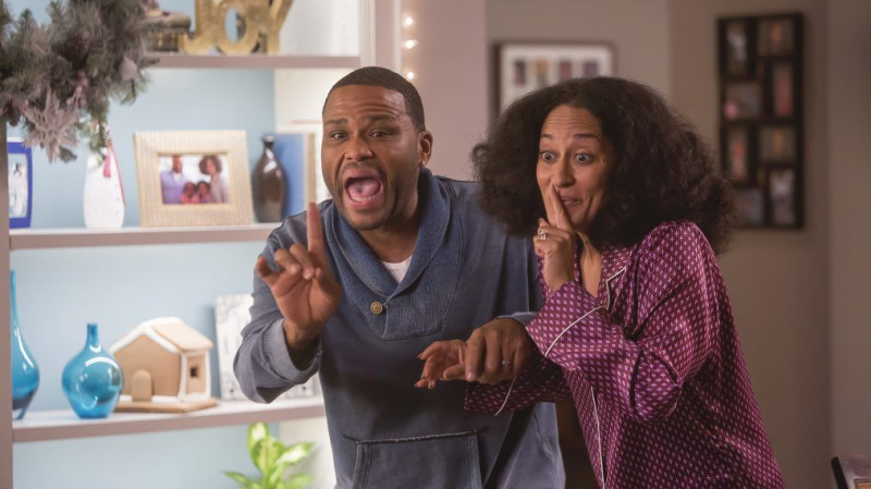 Tracee Ellis Ross Blackish Hair Brushed Out