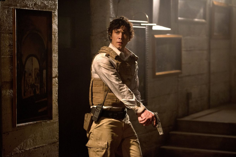 The 100, Bob Morley