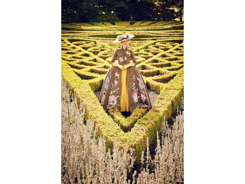 outlander-claire2