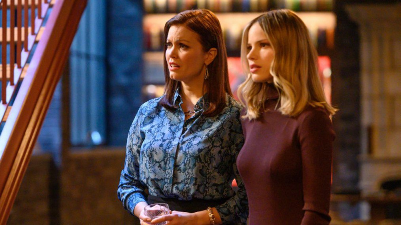 Bellamy Young Halston Sage Prodigal Son Episode 17 Jessica Ainsley