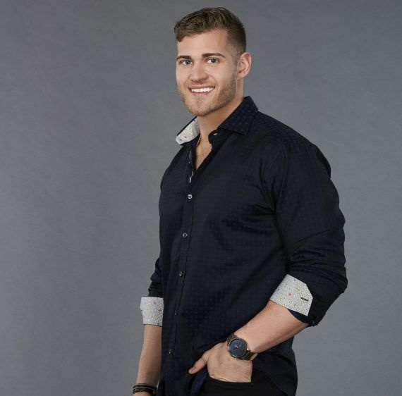 how-old-luke-parker-bachelorette