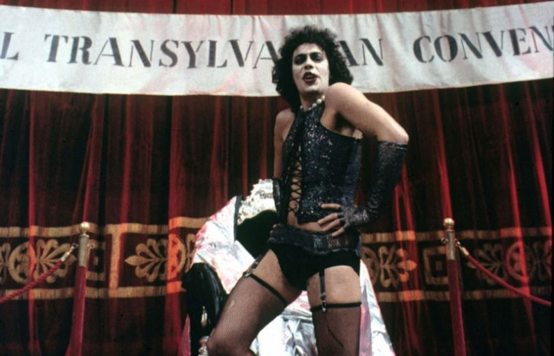 Qui devrait jouer Frank-N-Furter dans Rocky Horror Reboot de Fox?