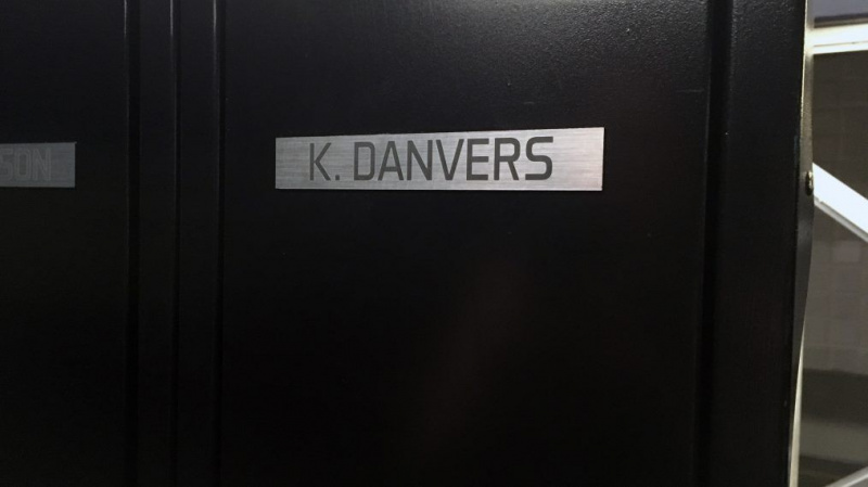 Supergirl Season 2 Set Visit