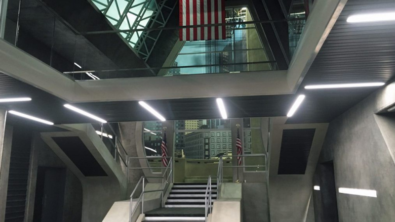 Supergirl Season 2 Set Visit