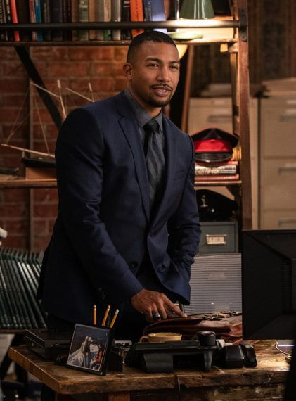 Charles Michael Davis NCIS New Orleans Season 6 Episode 14 Quentin Carter