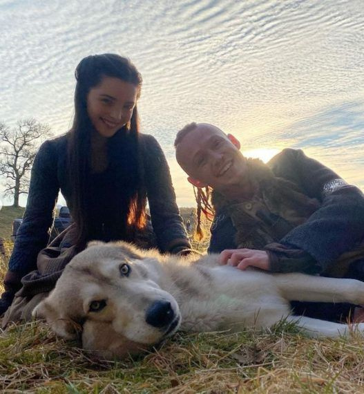 Outlander Staffel 6 Jessica Reynolds John Bell
