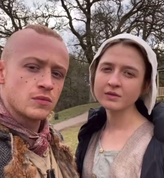 Outlander Staffel 6 John Bell Caitlin o