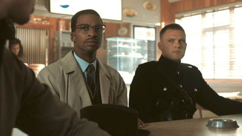 Саймън Манионда говори за привеждане на Lucious Fox в света на „Пениуърт“ (ВИДЕО)