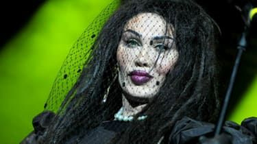 Ο frontman των Dead or Alive Pete Burns - σε φωτογραφίες