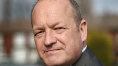 MP Simon Danczuk 'tilbrakte natten i celler' etter kamp med kona