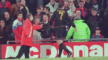 Eric Cantona kung fu kick: ett ögonblick som förändrade fotbollen?