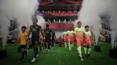 Wilki grały w Man City w 2019 Premier League Asia Trophy w Szanghaju w Chinach