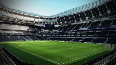 Tottenham Hotspur kommer att spela mot Crystal Palace på deras nya stadion den 3 april