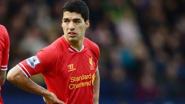 Man City complote l'offre estivale pour la superstar de Liverpool Luis Suarez