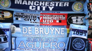 Man City 2 Man Utd 3: Smalling i Pogba psują imprezę Etihad