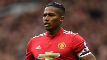 Wiadomości transferowe z Man Utd: Antonio Valencia, Anthony Martial, Ander Herrera, David de Gea