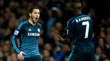 „Chelsea“ ruošiasi karūnavimui, kai įkaista kova dėl iškritimo