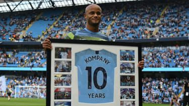 Vincentas Kompany „Manchester City“.
