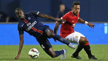 Man Utd taper mot PSG og møter bekymringer over Jones og De Gea