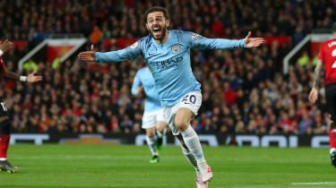 Bernardo Silva z Man City oslavuje úvodný gól vo výhre 2:0 v derby proti Man Utd.