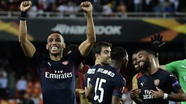 Napastnik Arsenalu, Pierre-Emerick Aubameyang, strzelił hat-tricka w drugim meczu z Walencją
