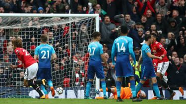 Premier League: Man Utd je premagal Arsenal v 'Fergie time'