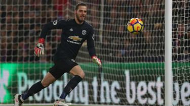 Premier League-overføringsnyheter: David de Gea, Toby Alderweireld, Riyad Mahrez