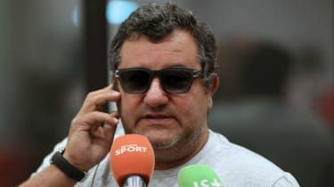„Man Utd“ perėjimo naujienos: Jose Mourinho nepatenkintas Paulo Pogbos agentu Mino Raiola