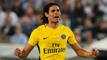 Wiadomości transferowe Premier League: Edinson Cavani, Antoine Griezmann, Robert Lewandowski