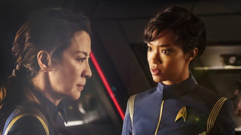 Vale la pena guardare: 'Trek' Duo: 'Discovery' in Prime Time e 'Lower Decks'; 'NewsHour' onora RBG, Fancy Dogs e Murders su HBO Max