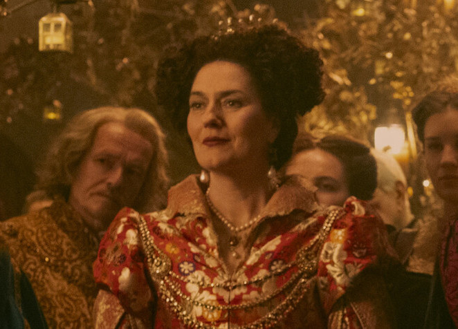   Anna Chancellor o interpretează pe Lady Frances Gray
