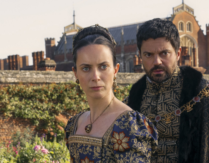   Kate O'Flynn plays Mary