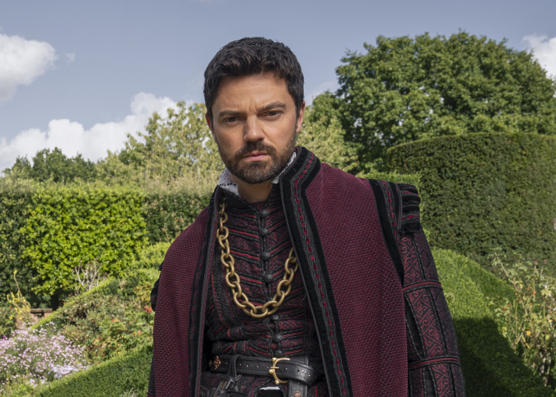   Dominic Cooper îl joacă pe Lord Seymour