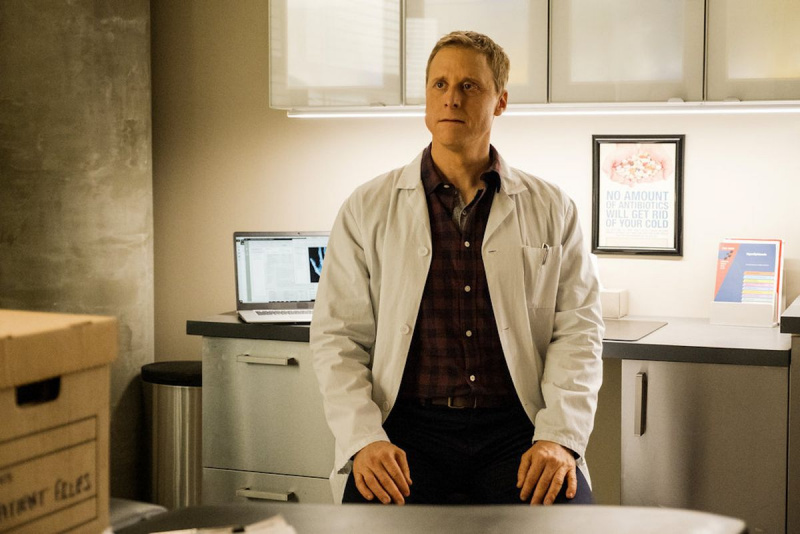 Alan Tudyk Resident Alien Temporada 1 Episodio 5 Harry