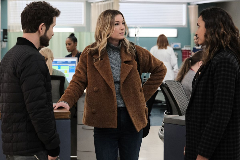 The Resident Stagione 4 Conrad Nic Billie Episodio 8