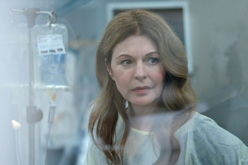 Jane Leeves „The Resident“ 3 sezono rinkinys „Voss“