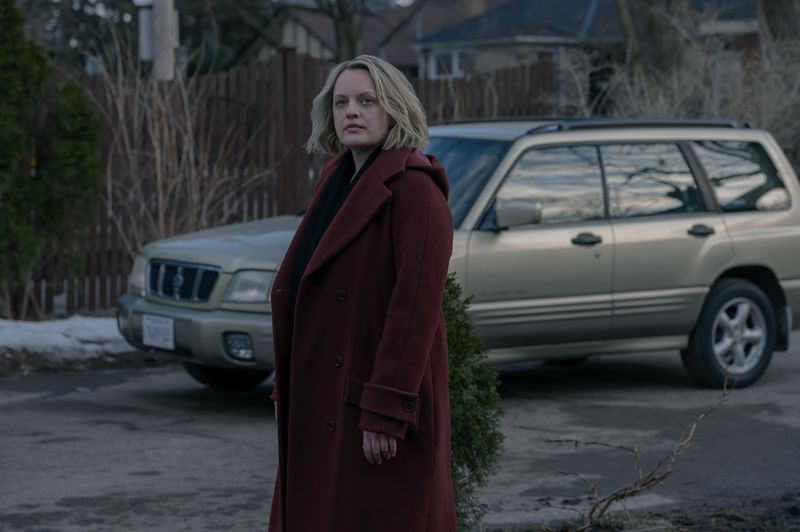 Η Elisabeth Moss στο φινάλε της σεζόν 4 του The Handmaid
