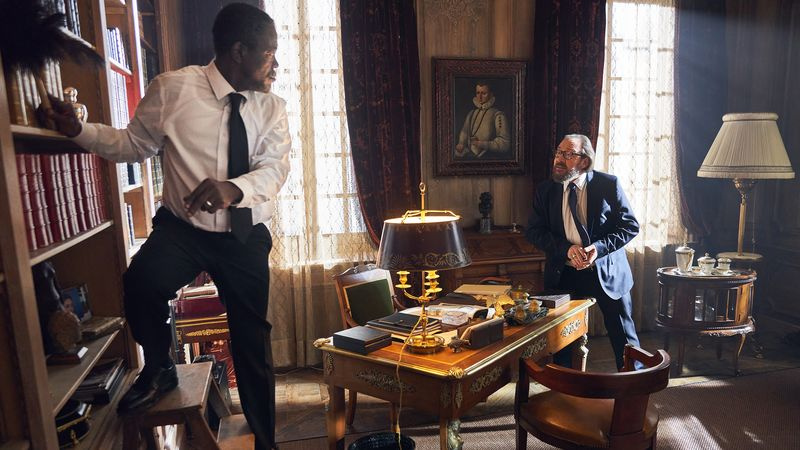 Fargass Assanded ως Babakar Diop και Herve Pierre ως Hubert Pellegrini στη σειρά του Netflix