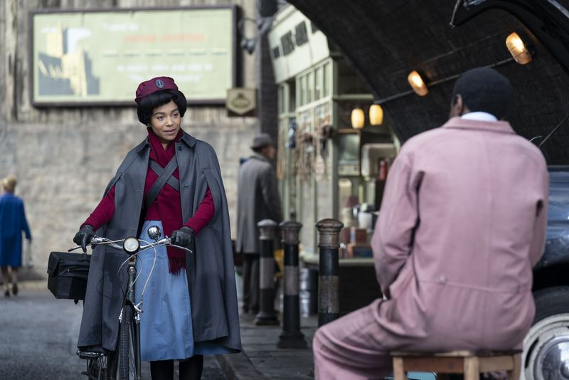 Ο Κύριλλος και η Λουσίλ στο Call the Midwife