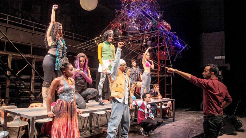 Roush Review: La revolución del 'alquiler' teatral se dirige a Cuba