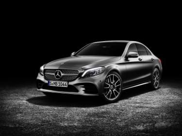 Mercedes-Benz razreda C Limuzina AMG-Line, Zunanjost: designo selenite siva magno, Notranjost: Usnje platinasto beli biser / črna Mercedes-Benz razreda C Limuzina AMG line, zunanjost: designo selenite gre