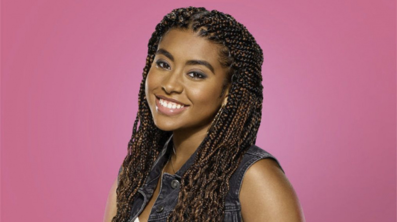 Izglāba Bell Alycia Pascaul-Peña Aisha