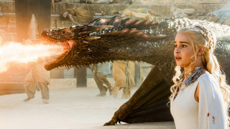 emilia clarke game of thrones daenerys