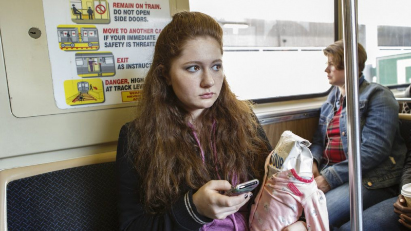 Emma Kenney Debbie Gallagher Shameless Temporada 6