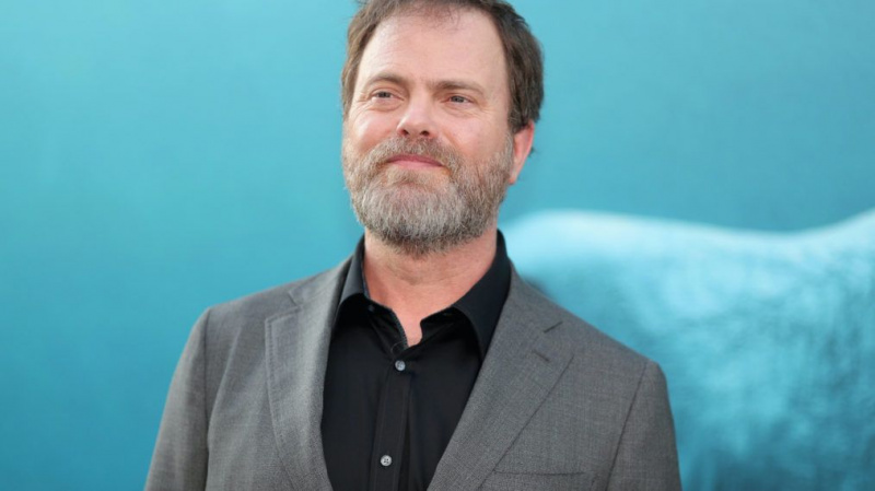 Sechs Fuß unter Rainn Wilson