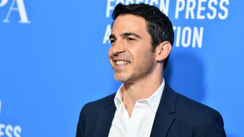 Sechs Fuß unter Chris Messina